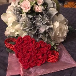 Baby girl hart shape headband.